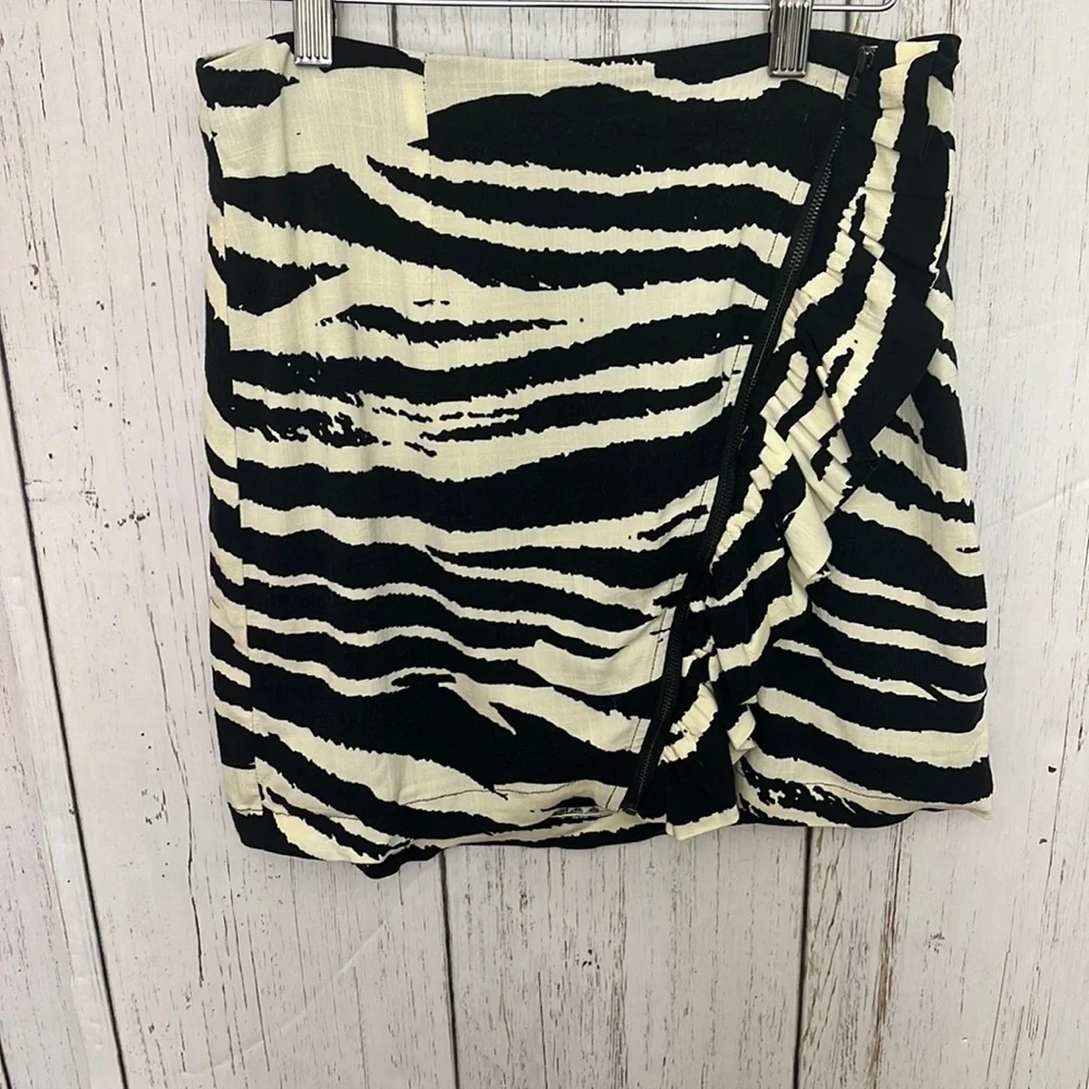 Free People Zebra Ruffle Mini Skirt - Picture 4 of 13